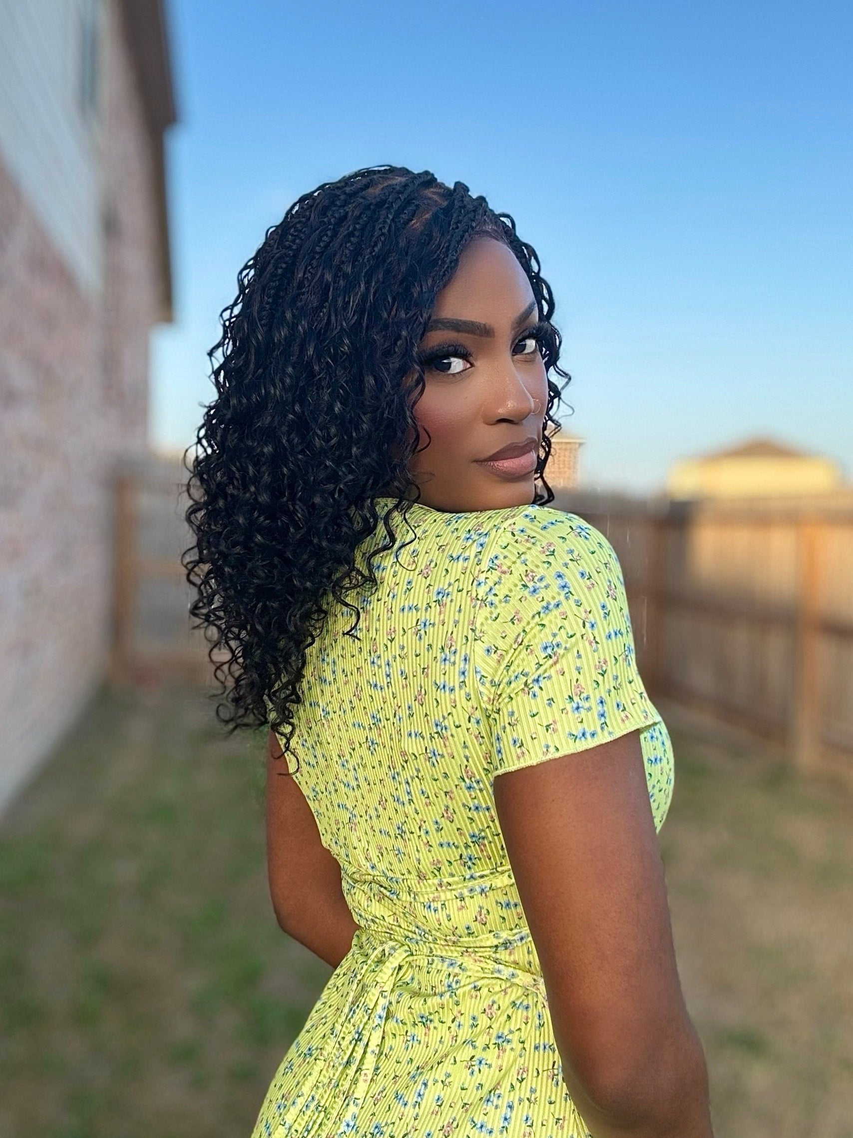 Kiki - 16" Pre Bleached HD Full Lace Human Hair Curls HD Full Lace Knotless Boho Box Braided Wig