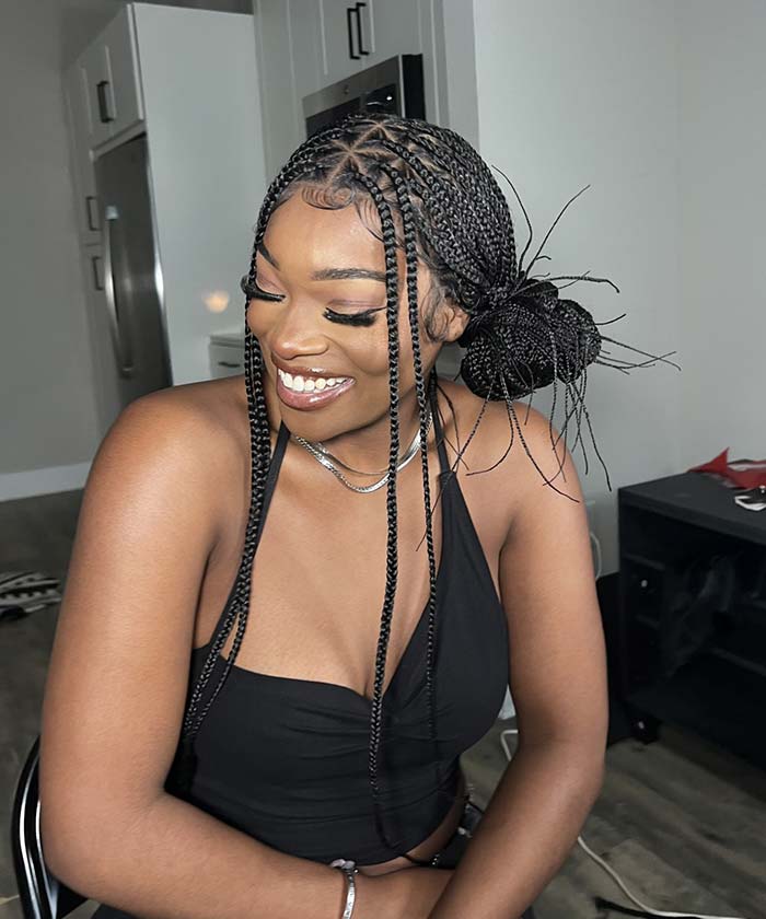 Fancivivi Small Knotless Box Braids 102 Strands Triangle Base Over Hip-Length 36" Full Hand Tied Lace Braided Wig